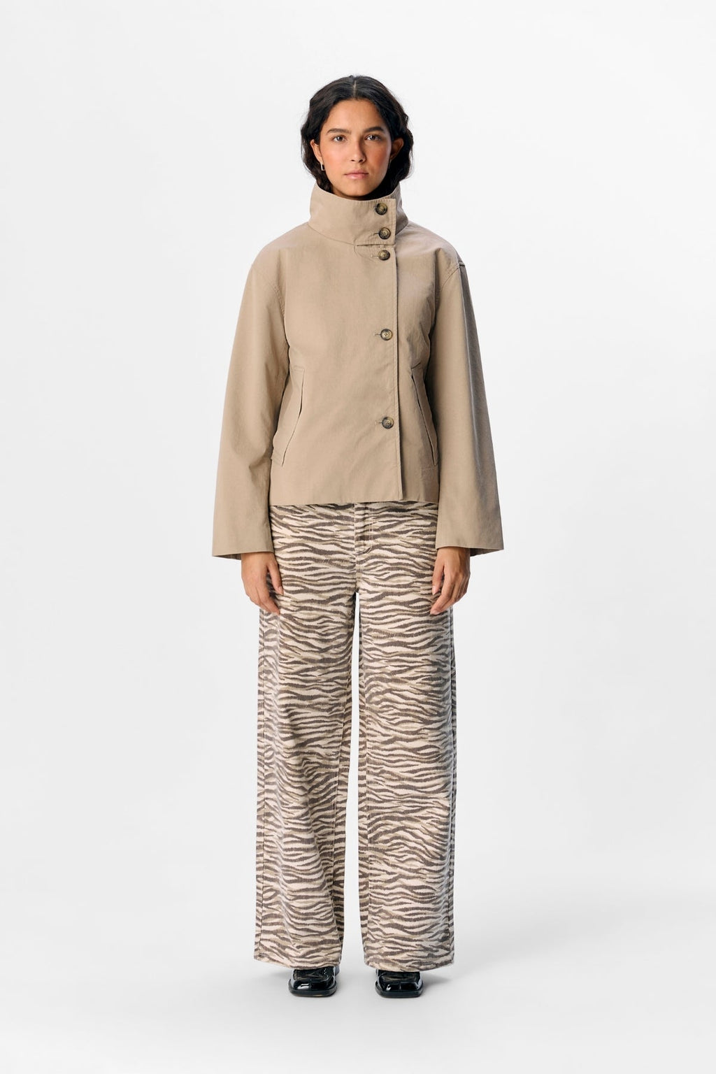 Gro Re Short Striukė – Desert Taupe