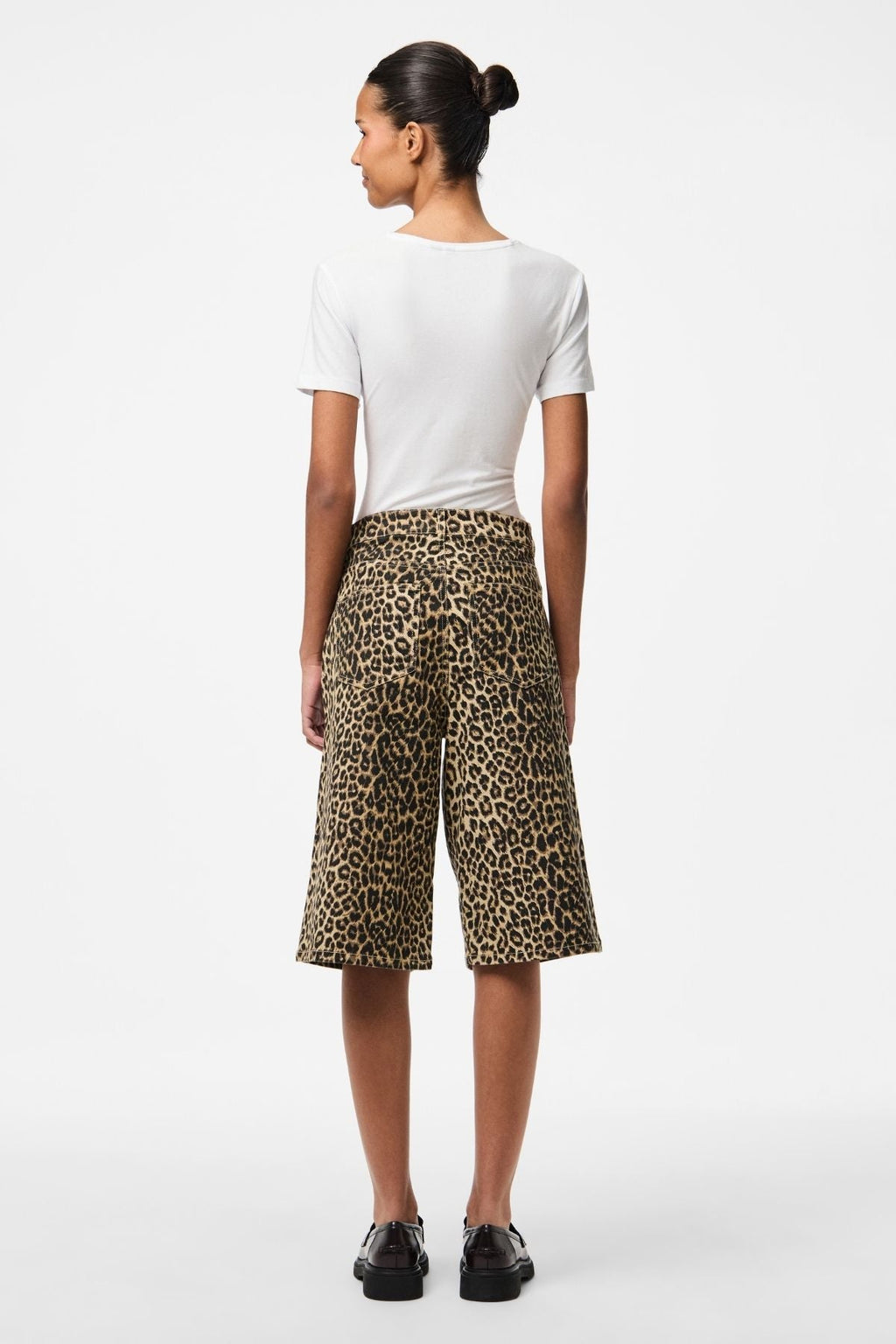 Salume Wide Denim Shorts - White Pepper Leo