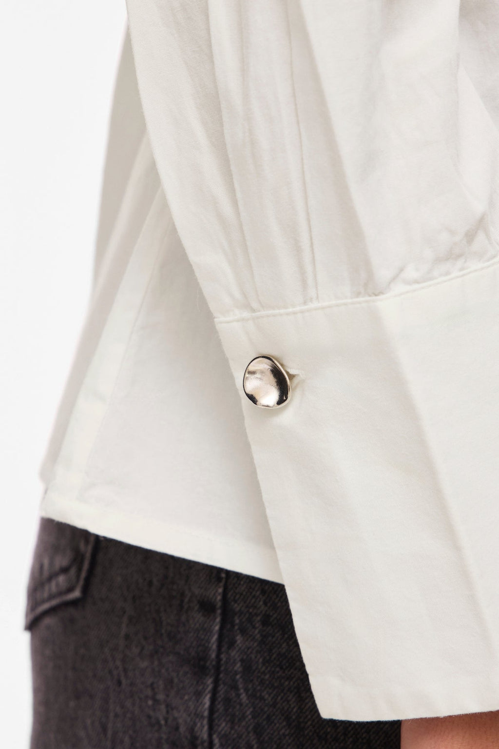 Lumi V formos kaklo apvyniojamas viršutinis drabužis - Snieguolė