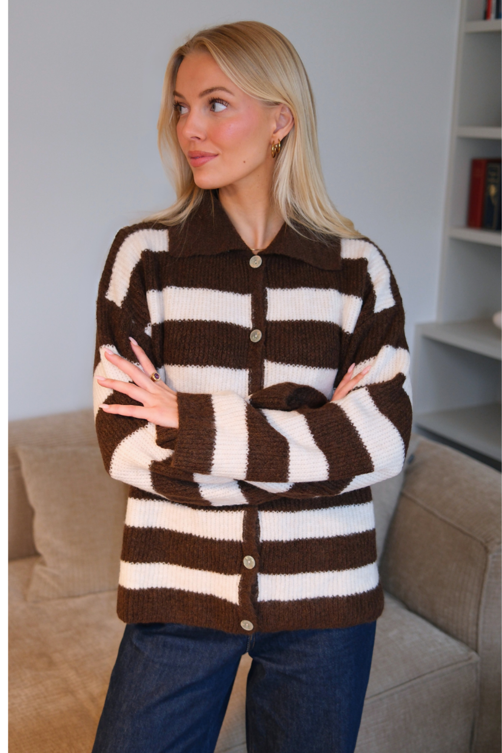 Josie Polo Knit – ruda/balta