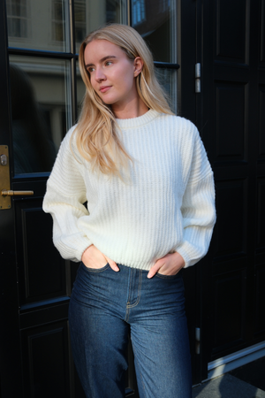 Gabriela Knit - balta