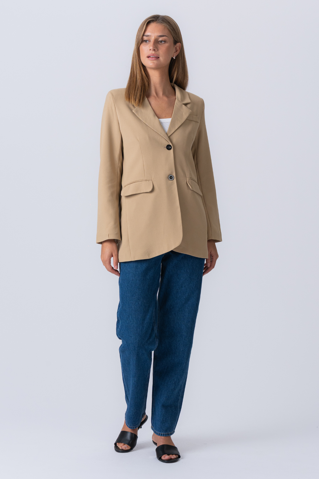 Claire Oversized „Blazer“ - smėlio spalvos