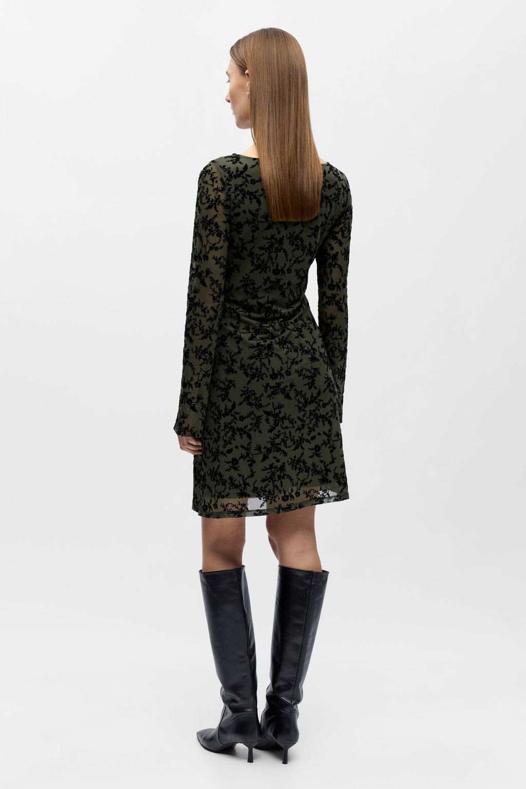 Adeline trumpa suknelė - „Kambaba Black“