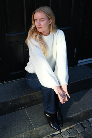 Gabriela Knit - balta