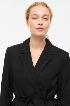 Gurha Blazer - juodas