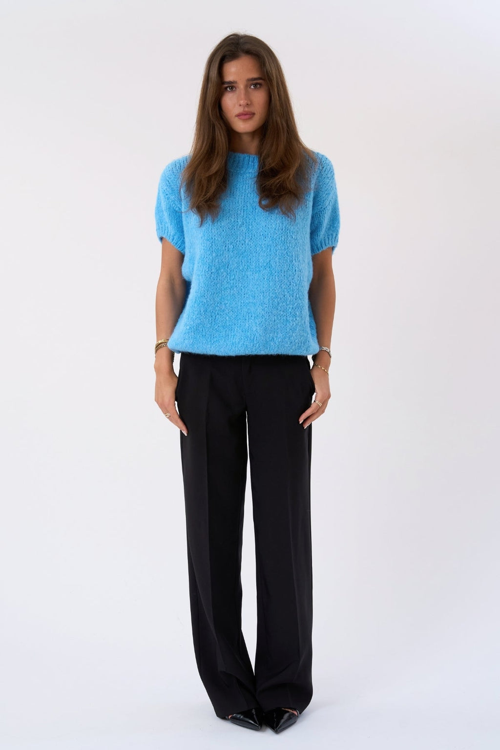 Chloe trikotažas trumpomis rankovėmis – šviesiai mėlynas