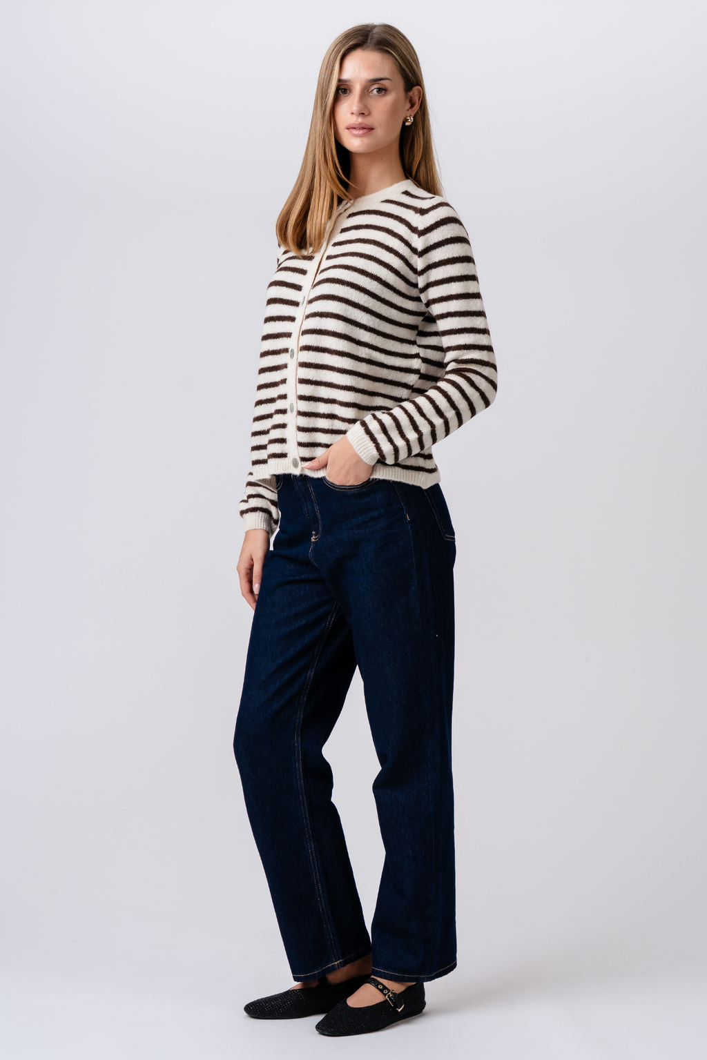 Crizette dryžuotas megztas megztinis – beveik baltas/rudas