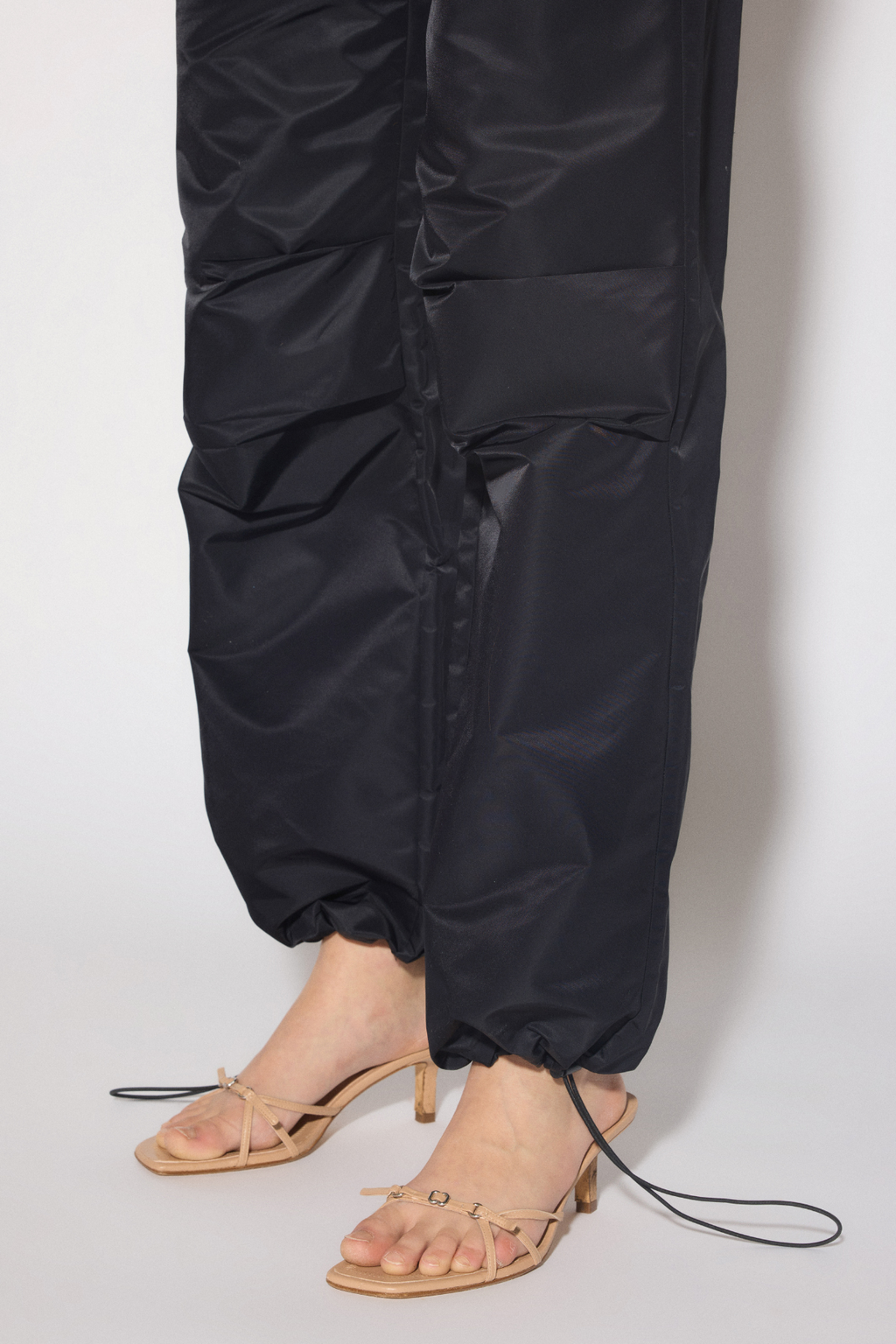 „Neco“ takelis Pants - juoda