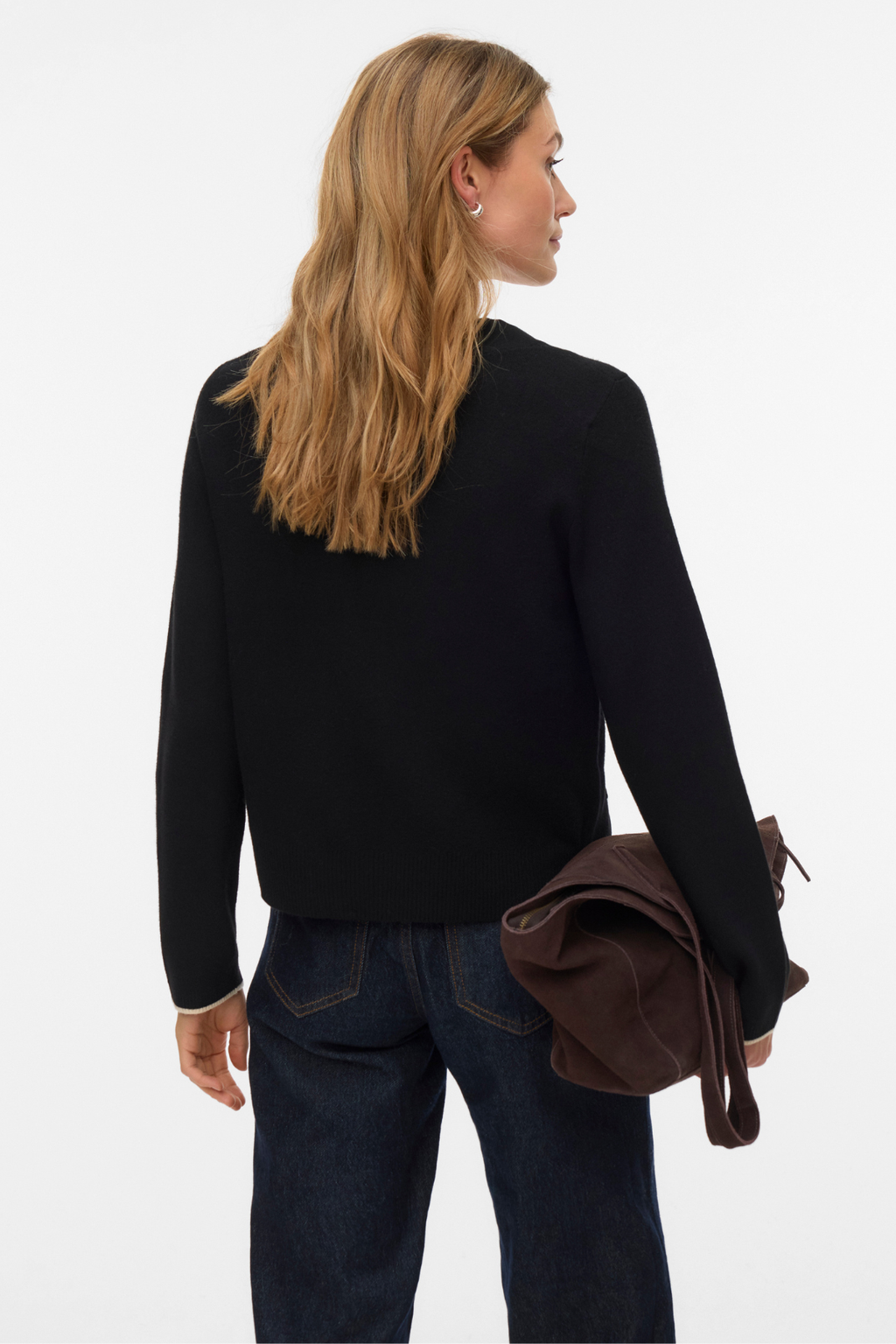 Auksinis V formos kaklo kontrastinis megztinis - juodas W. Beržas