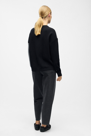 Ray Knit Pullover - Black Sandshell