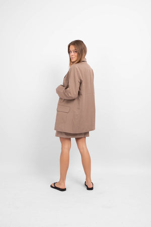 Dydis per didelis bazeris - iškastinė