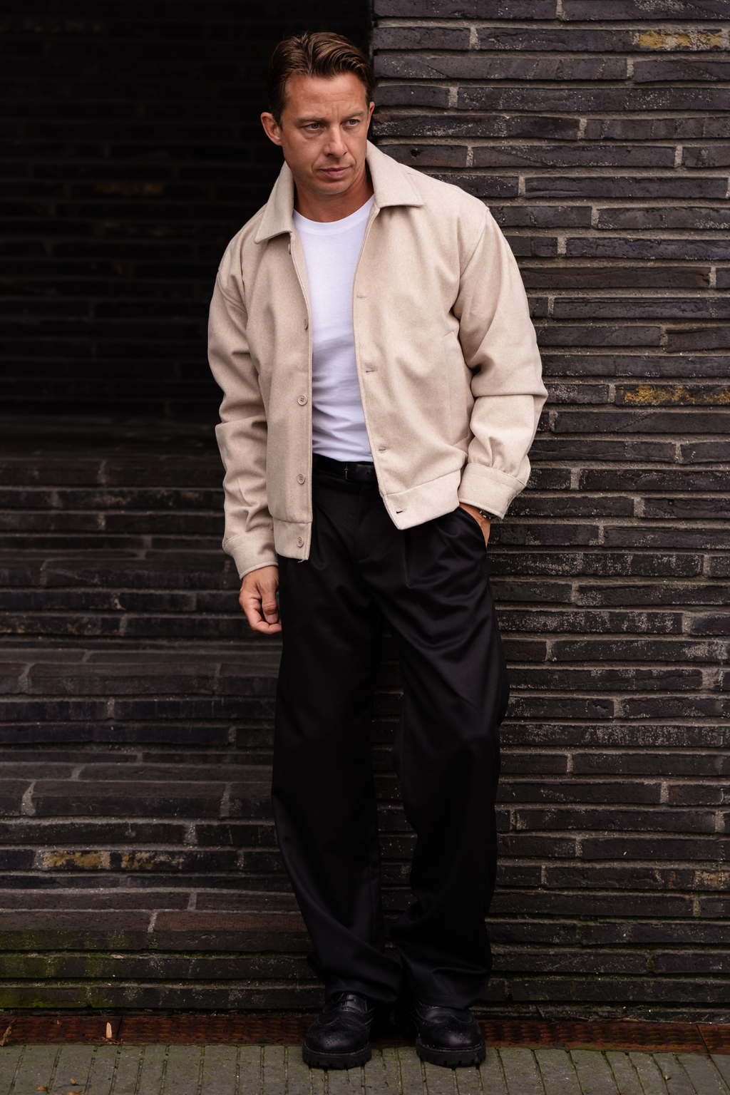 Masono striukė - akmuo