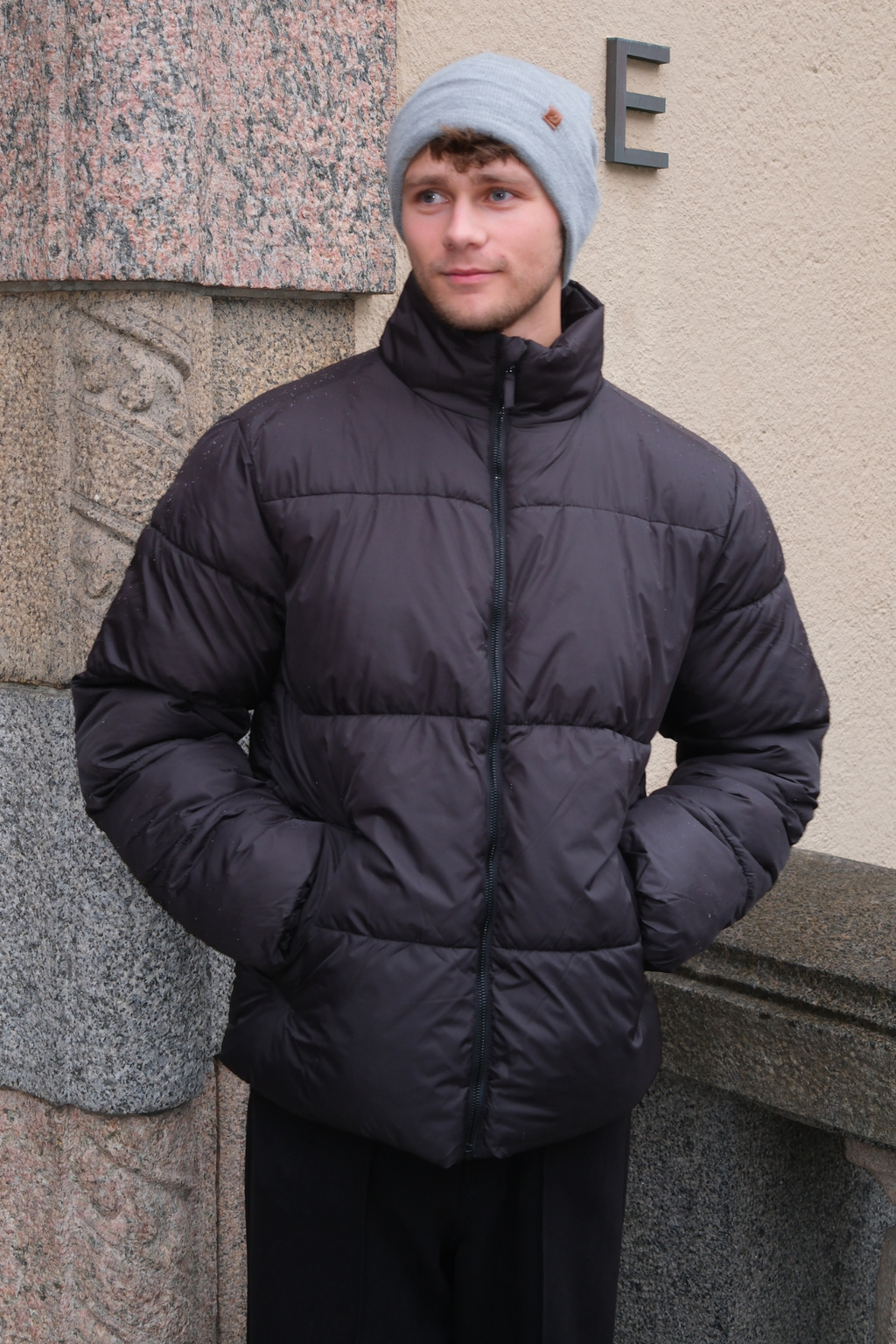 Charlie Beanie - tamsiai pilka