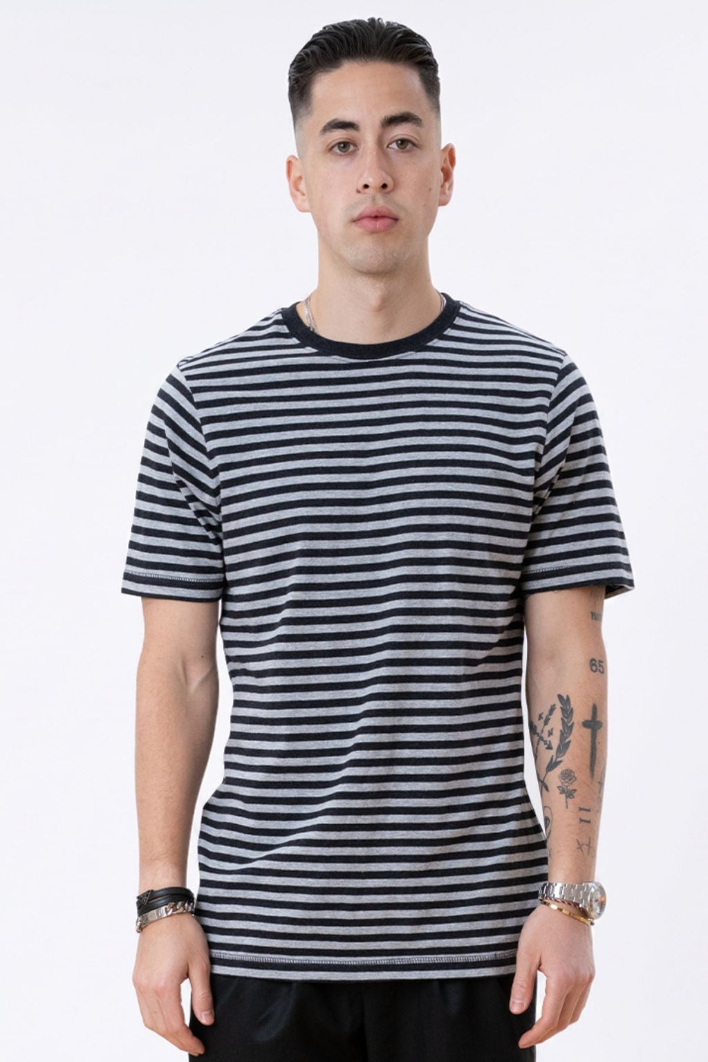 „Nørregade Stripe“ - margas juodai pilkos spalvos