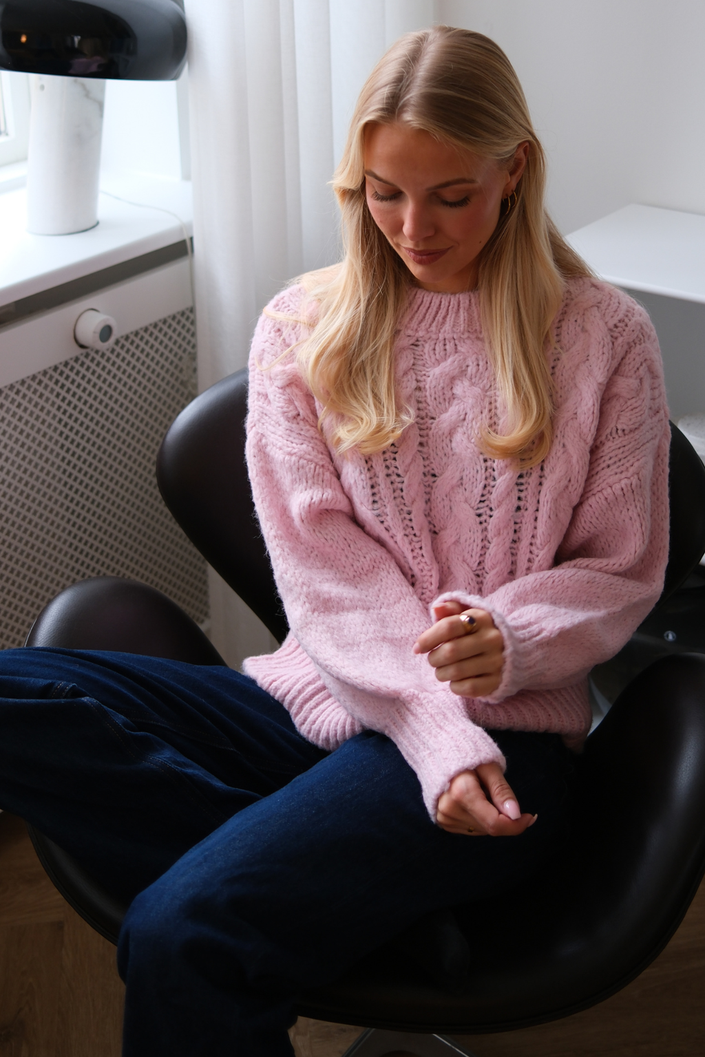 Emma Cable Knit – saldainių rožinė