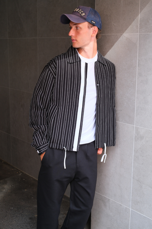 Ezra striukė - juoda