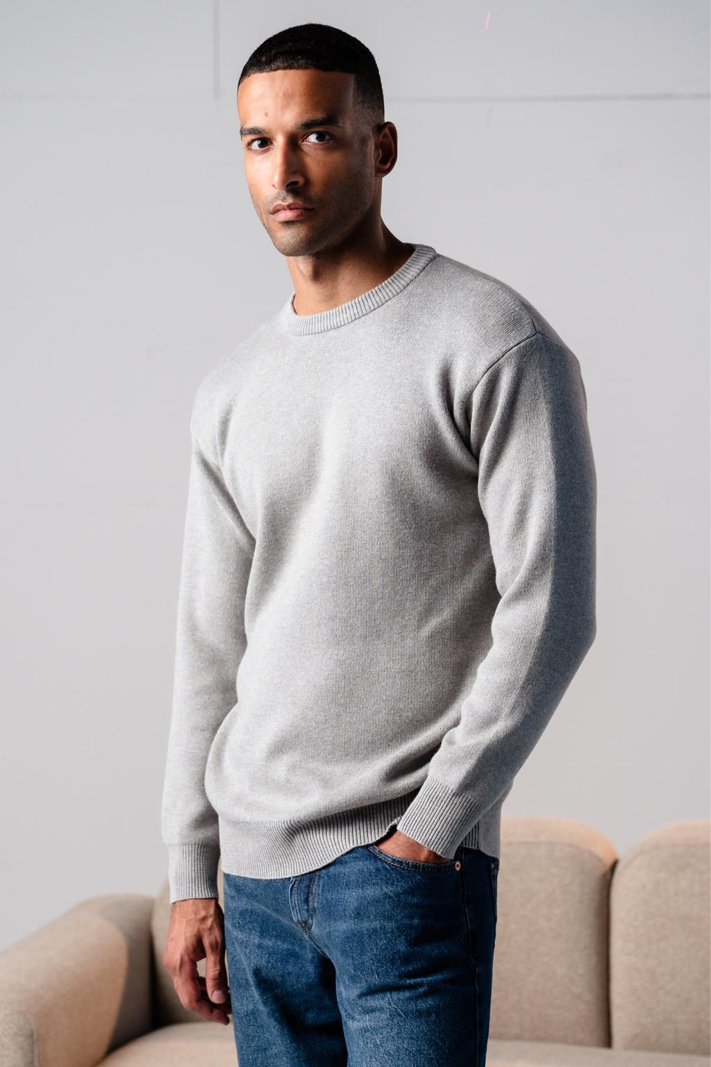 „Crewneck“ megztinis - šviesiai pilka