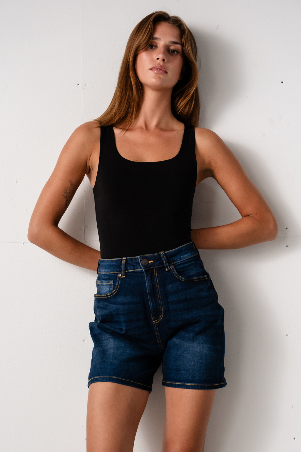 The Original Performance Džinsinis Shorts - tamsiai mėlynas džinsinis audinys