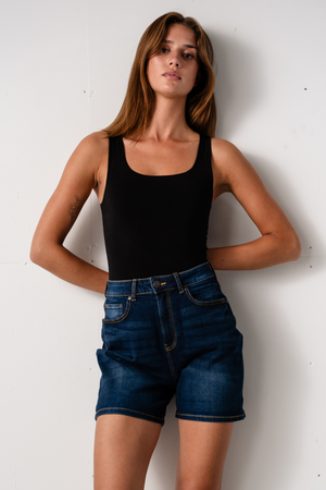 The Original Performance Džinsinis Shorts - tamsiai mėlynas džinsinis audinys