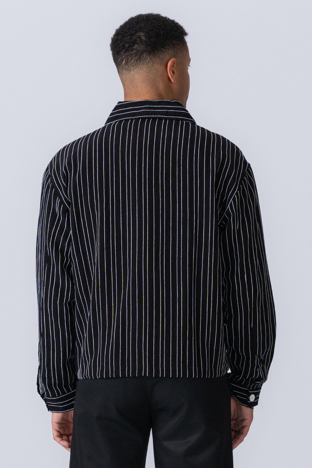 Ezra striukė - juoda