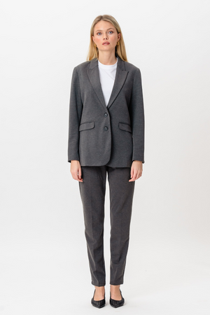 Performance Moteriškas kostiumas (tamsiai pilkas) – pasiūlymas
