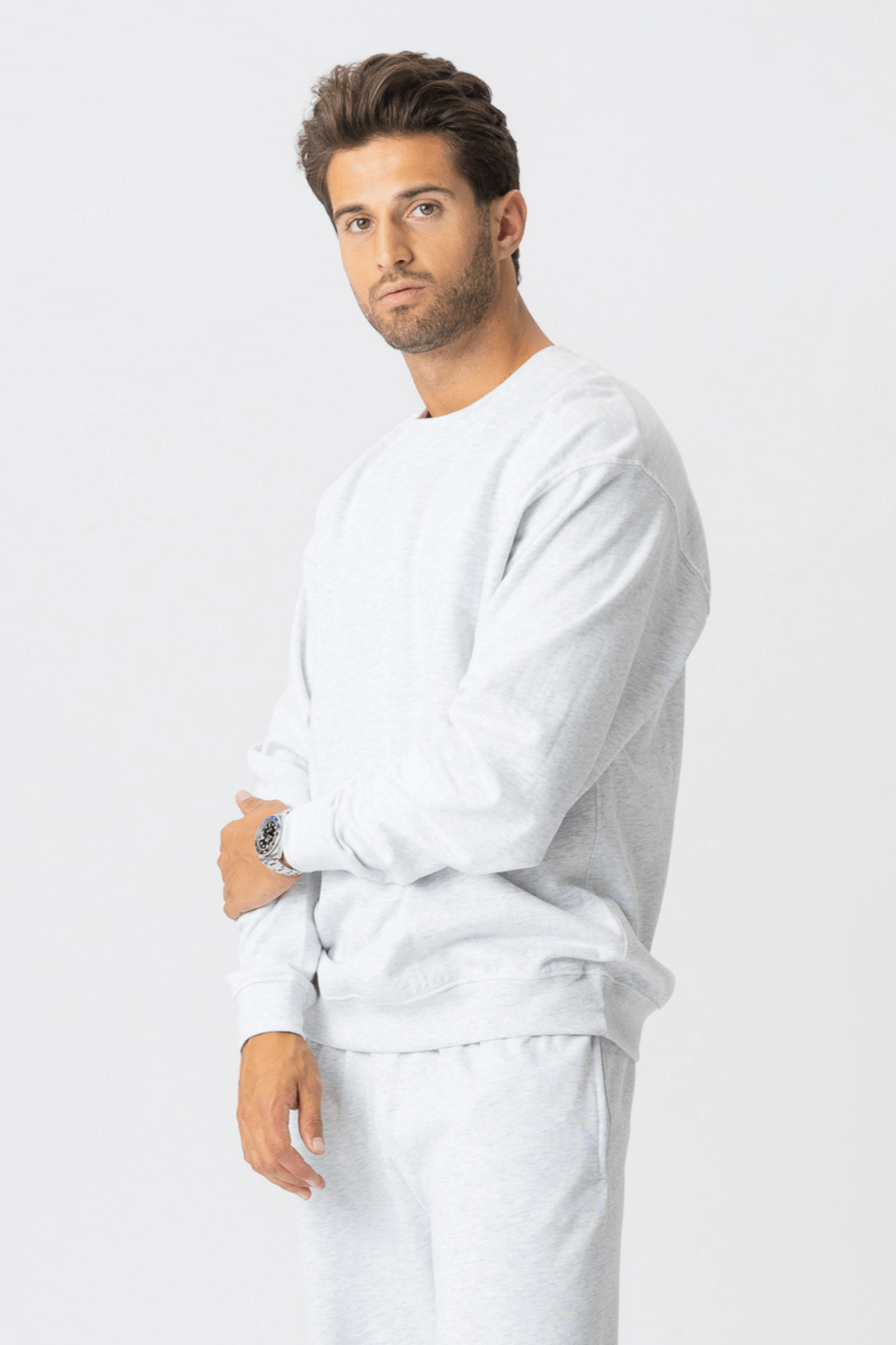 Originalus megztinis - šviesiai pilka