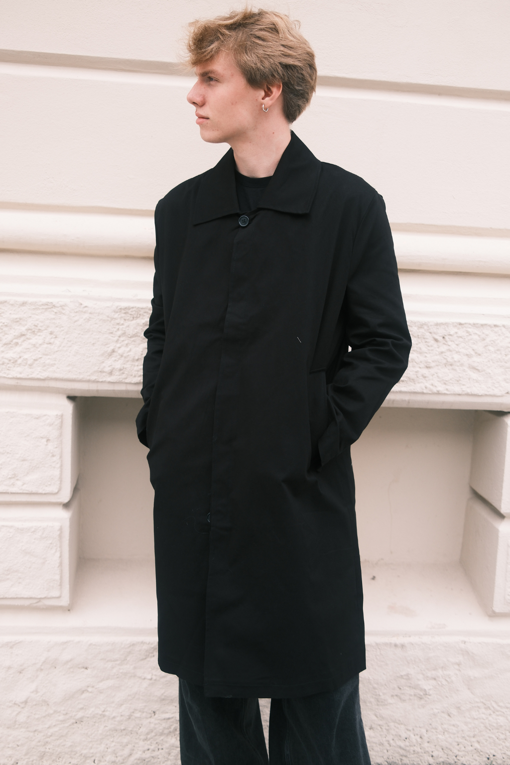 Philip Trenchcoat - Black