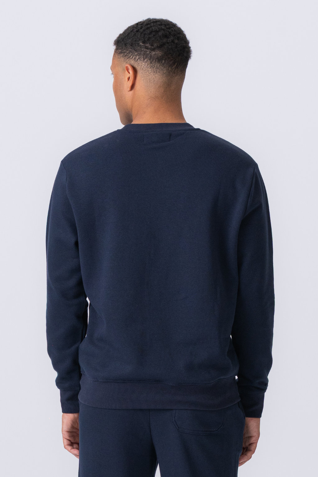 Essential Crewneck – Navy