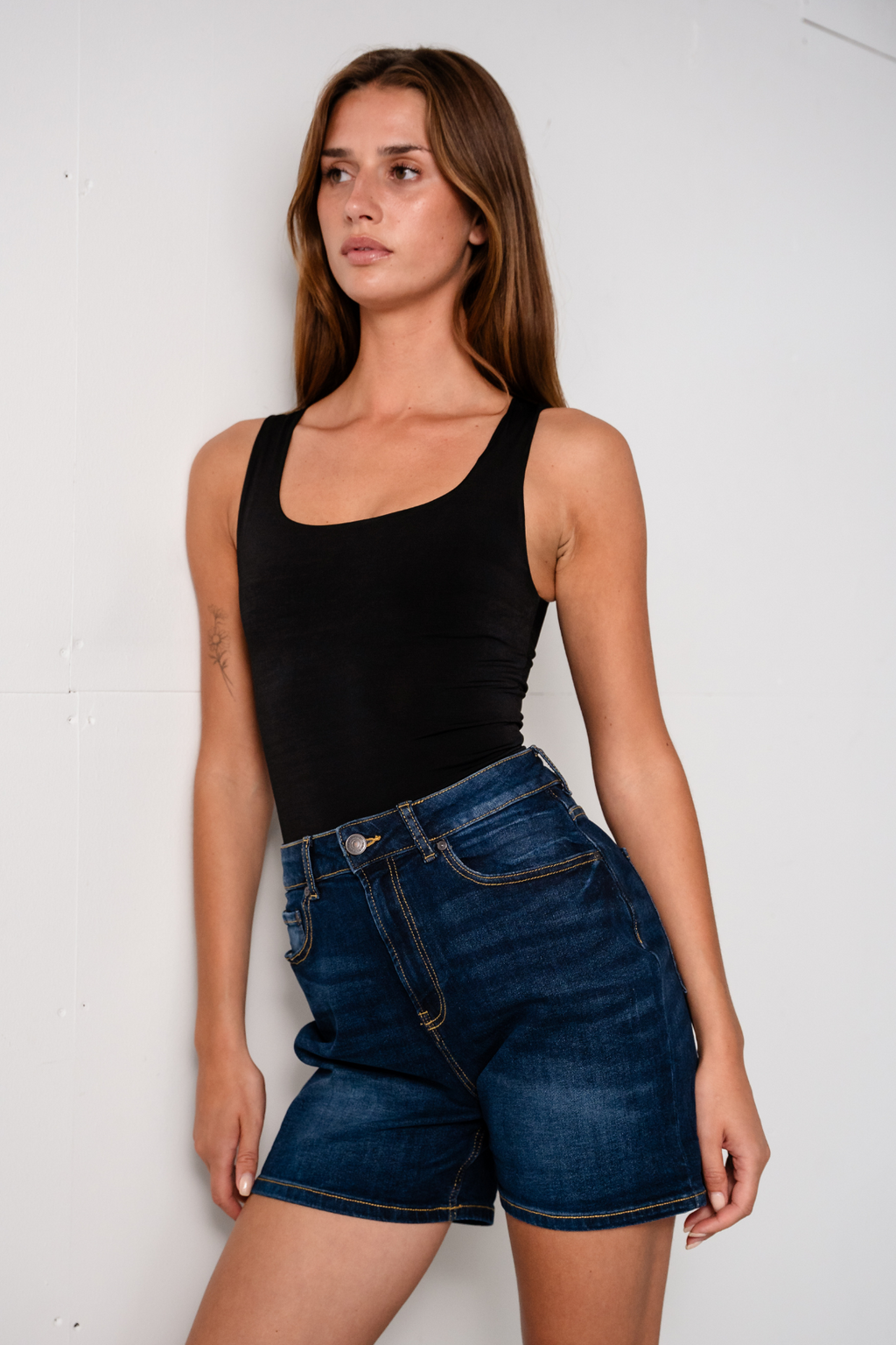 „Eleanor Top“ - juoda