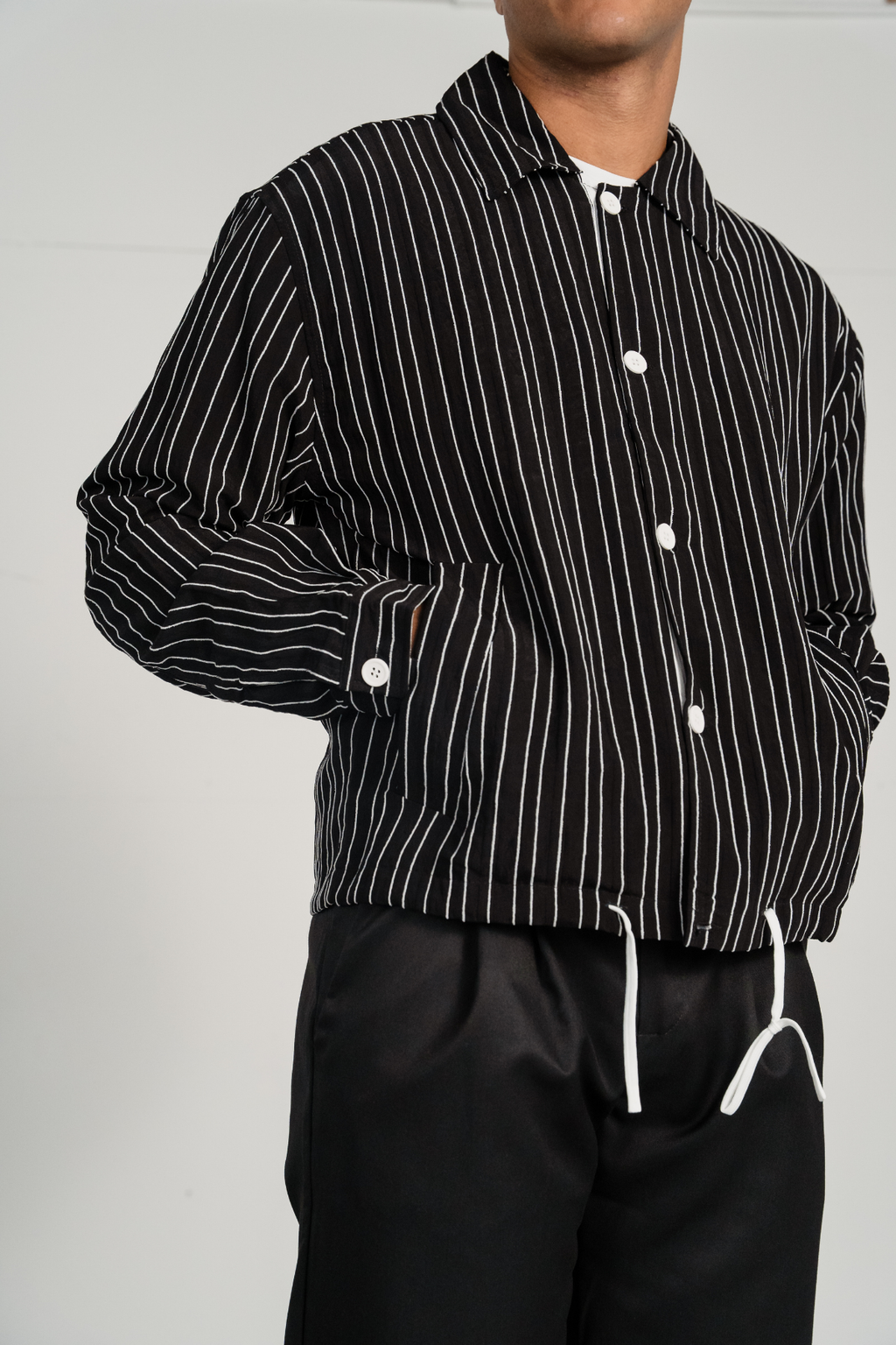 Ezra striukė - juoda