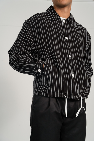 Ezra striukė - juoda