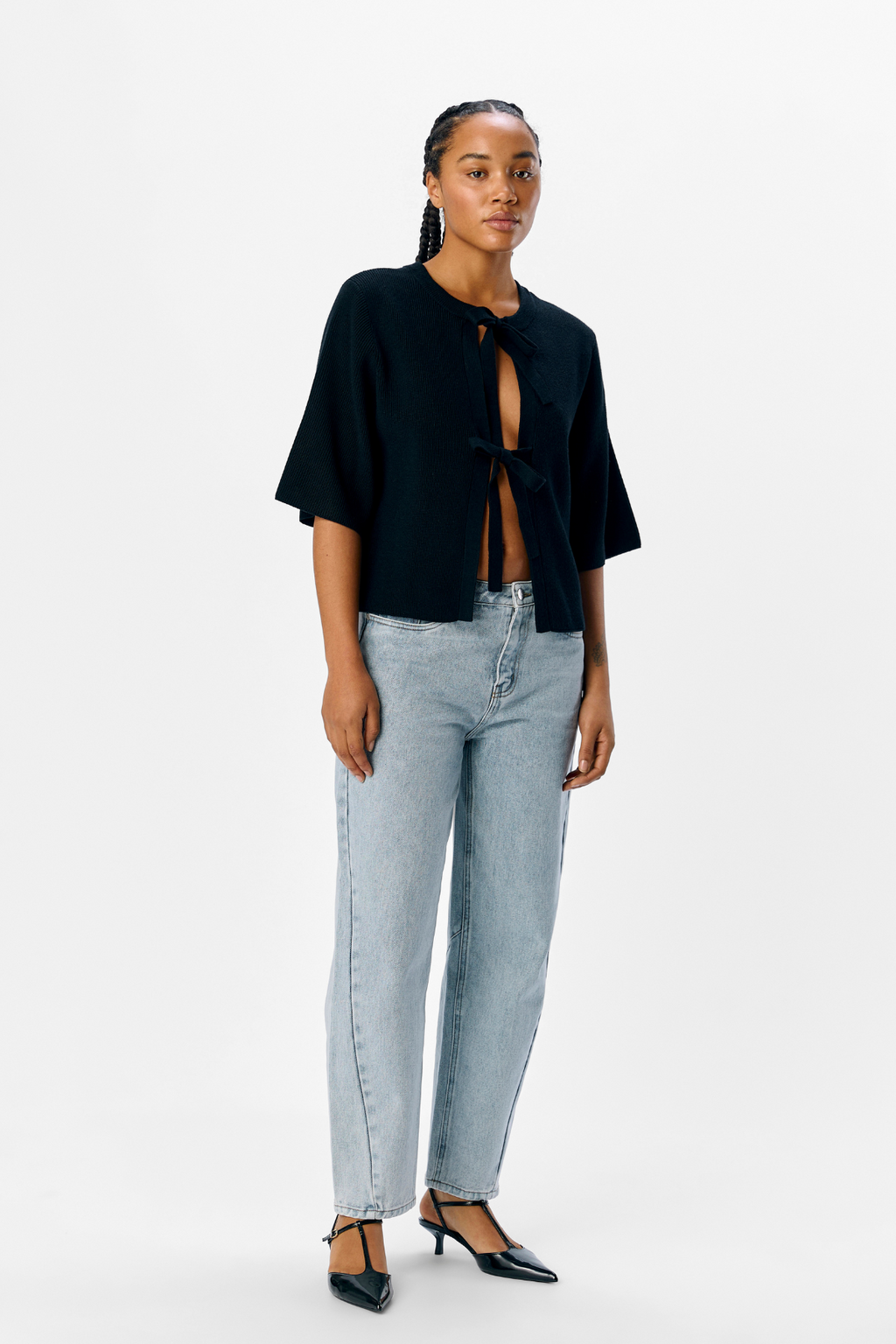 Julla Parvi 2/4 megztas megztinis - juodas