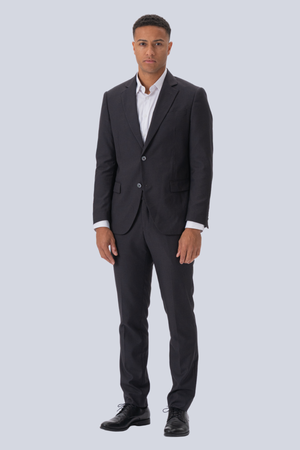 Premium Vienos krūtinės kostiumas (juodas)