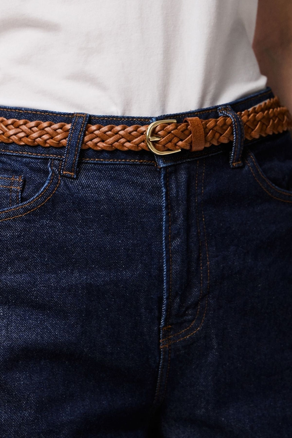 „Avery“ odinė pinta Slim Diržas - konjakas