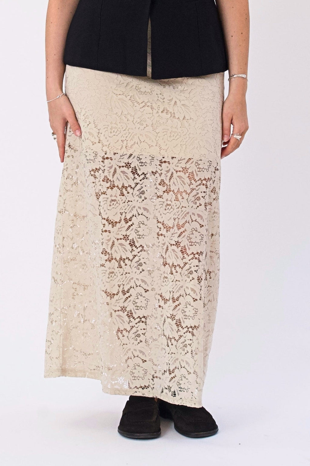 „Amara Lace Maxi“ sijonas – šviesiai smėlio spalvos