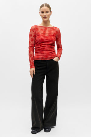 Elodie Top - Spanguolių puansetės rožės