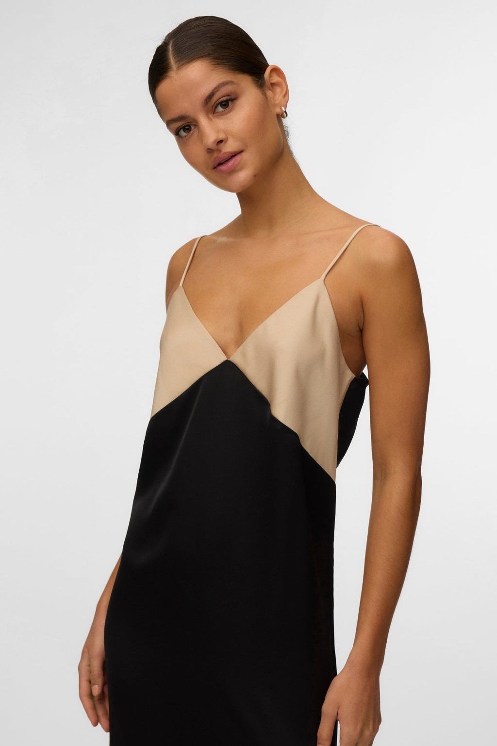 Joy Singlet kulkšnies suknelė - Cement Black Contrast