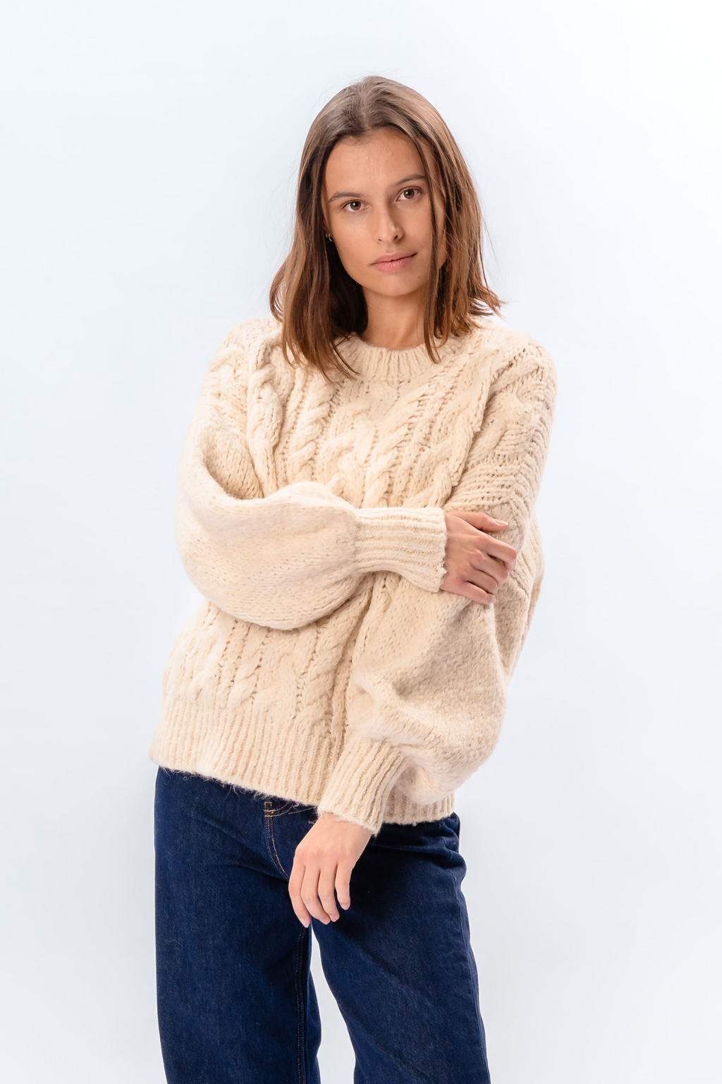 Emma Cable Knit – beveik baltas