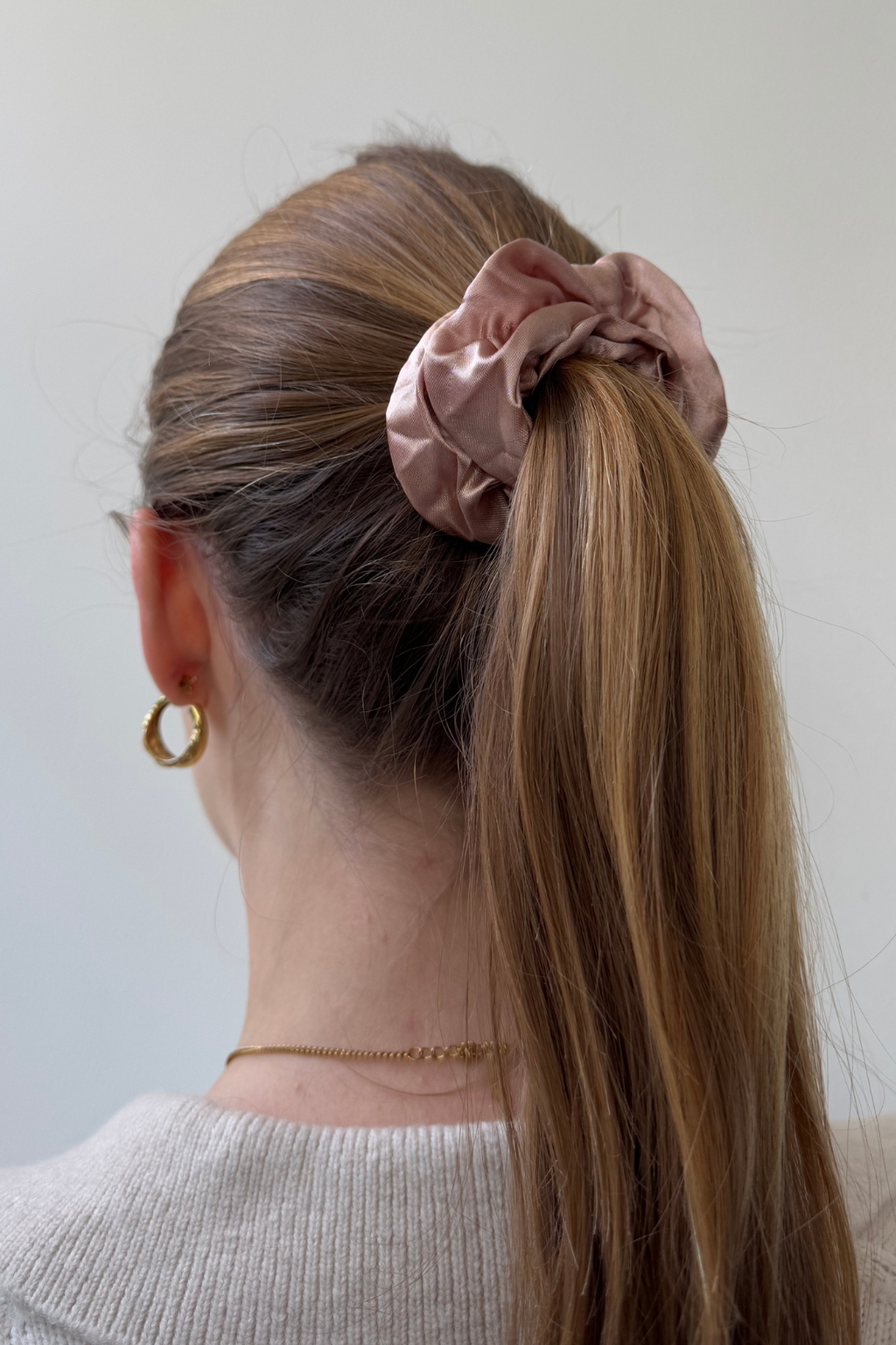 Scrunchie - lotoso rožė