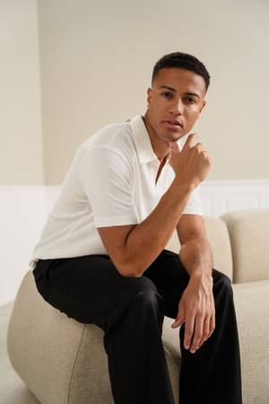 Atlasas tekstūruotas polo - baltas