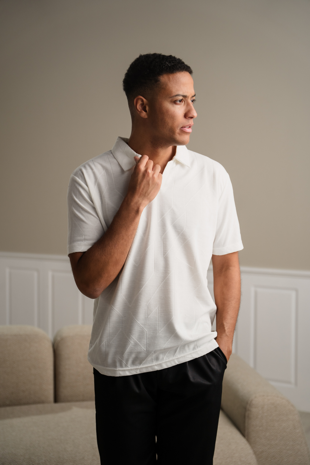 Atlasas tekstūruotas polo - baltas