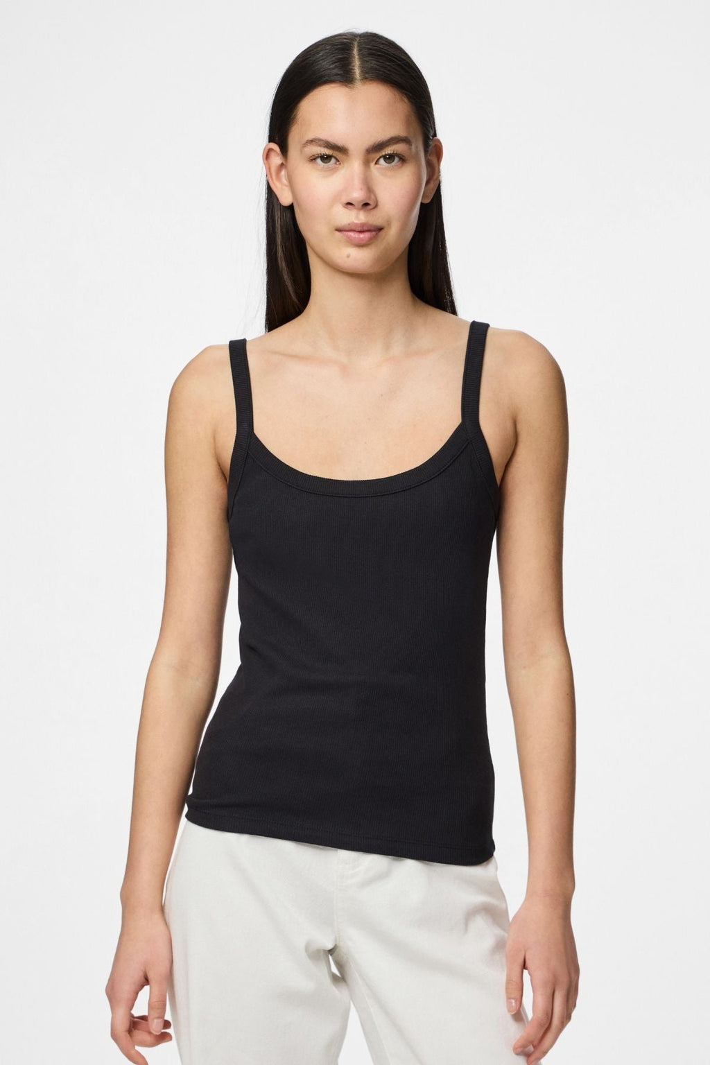 Gali dirželis viršuje - juoda