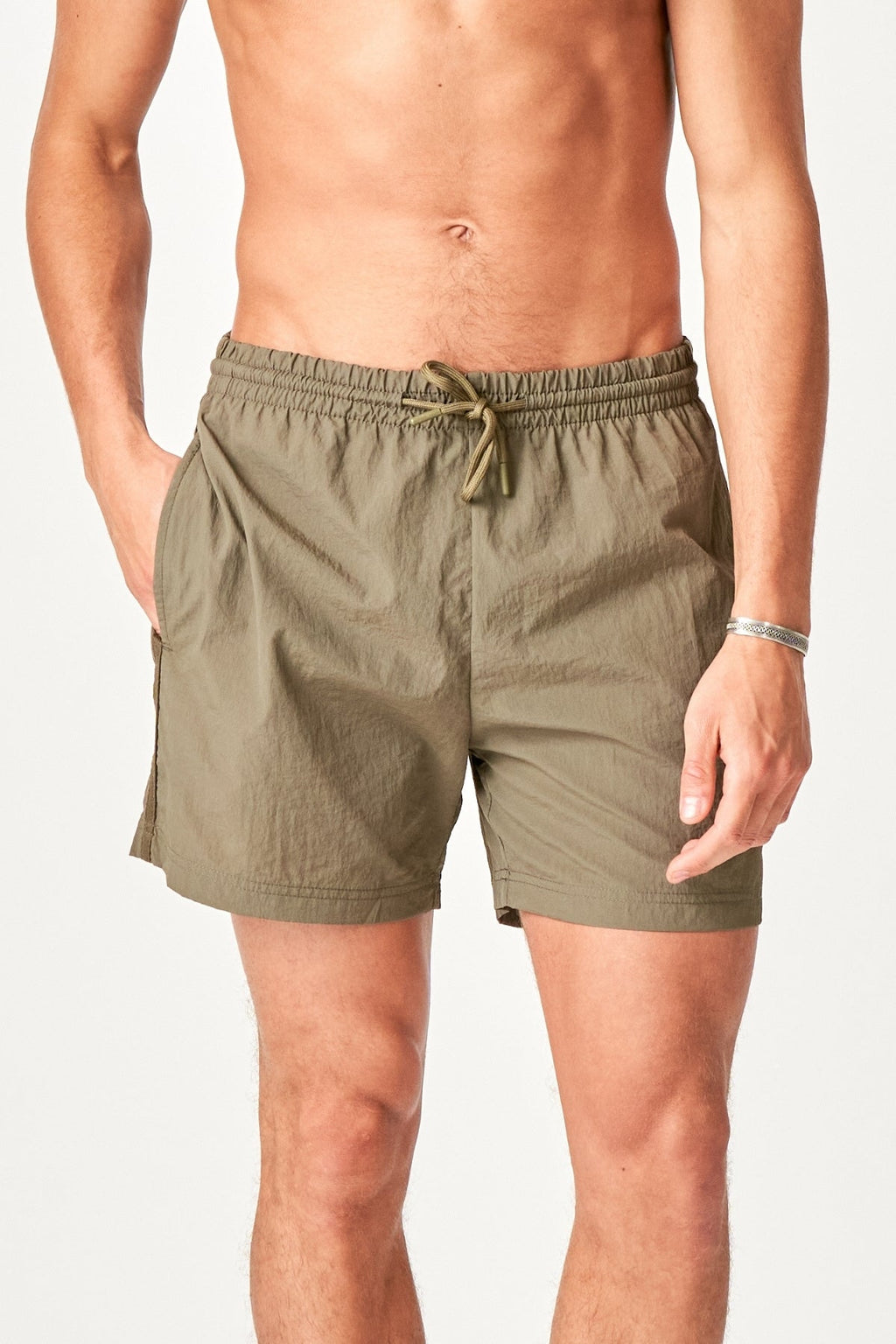 Premium Plaukti Shorts - Armija