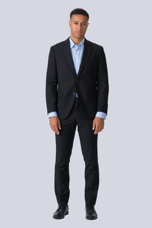 Premium Vienos krūtinės kostiumas (juodas)