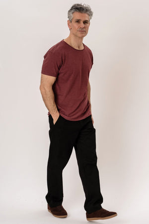 Gilus apvalus kaklas - margas raudonas