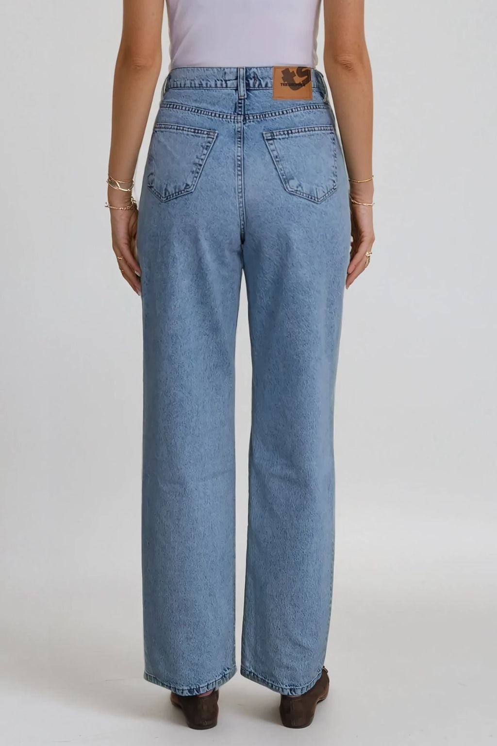 Nora Regular Jeans - Light Blue Denim