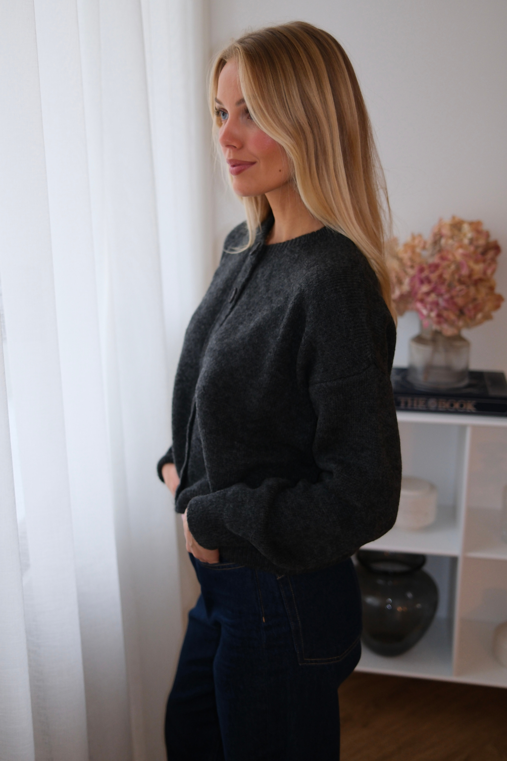 Angelique Cardigan – grafitas