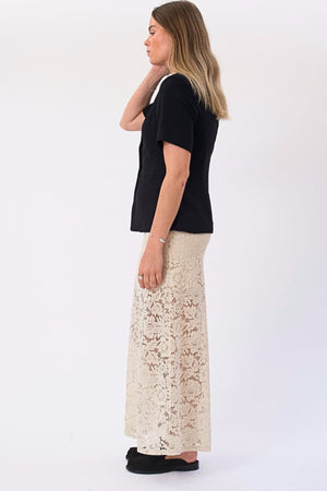 „Amara Lace Maxi“ sijonas – šviesiai smėlio spalvos