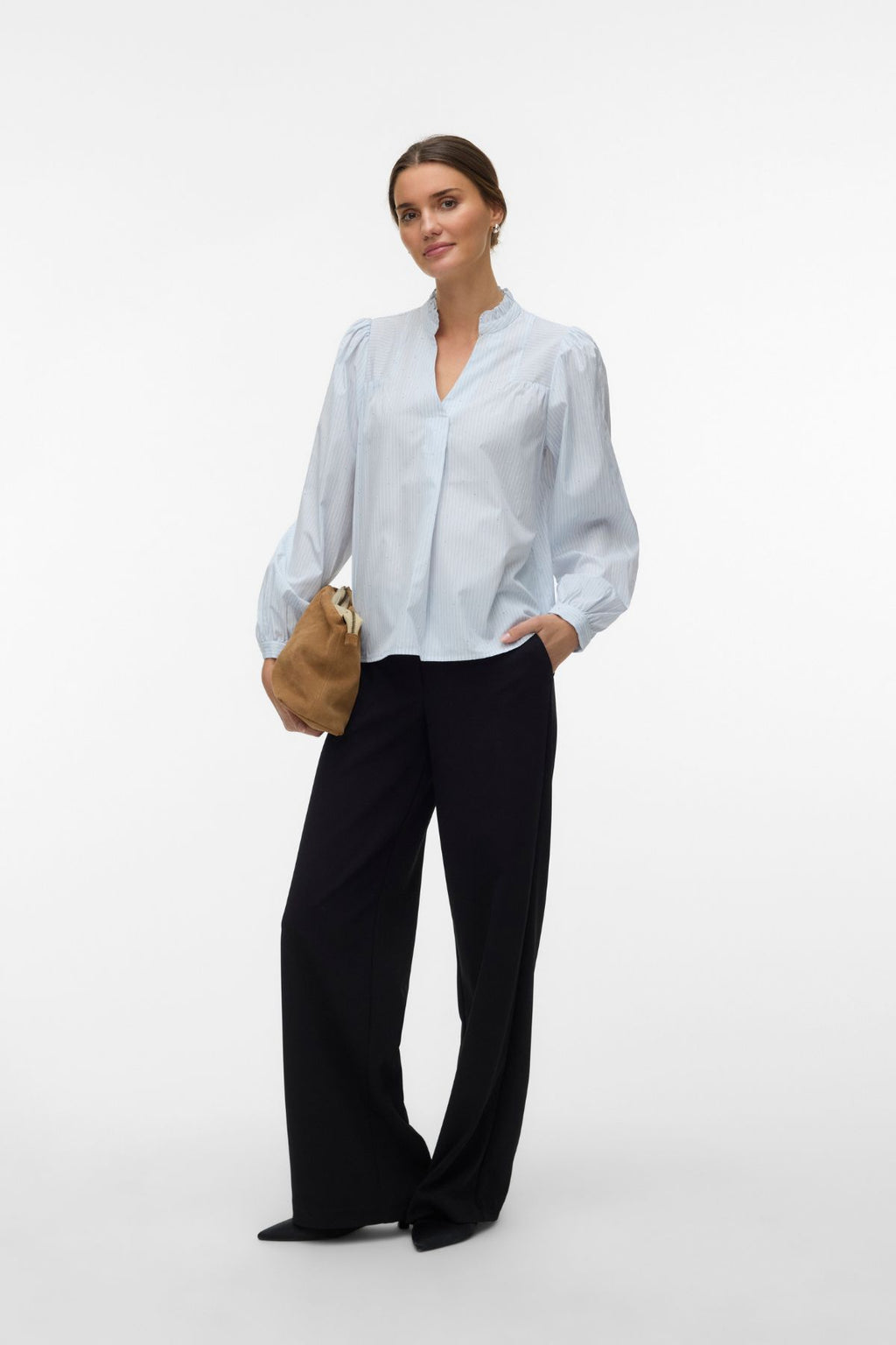 Sina Top - Cloud Dancer