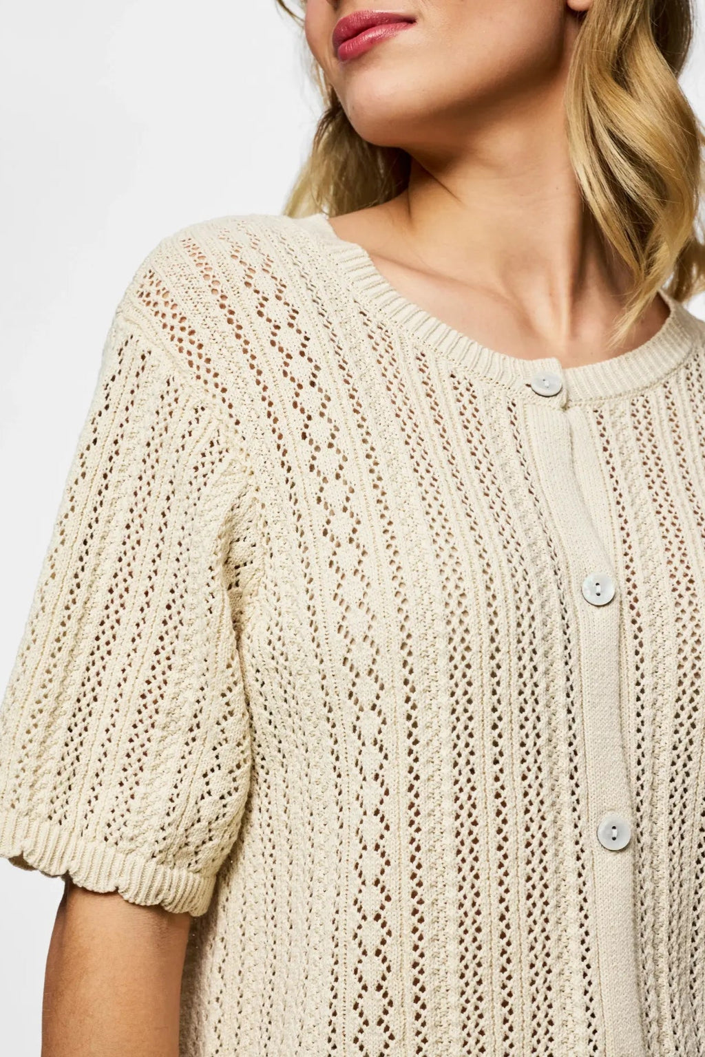 Nuka O-Neck Knit - beržas